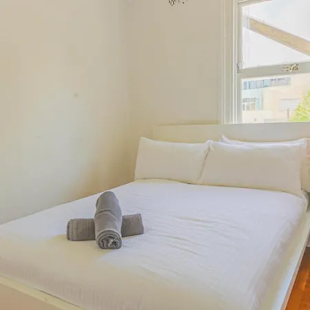 Delightful 2 Bedroom House Pyrmont 2 E-Bikes Included Sydney Exterior photo